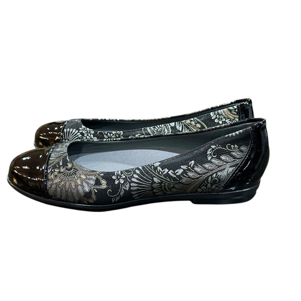 SAS Scenic Ballet Flat Brocade Patent Leather Round Toe Slip On Size 10‎ N NEW
